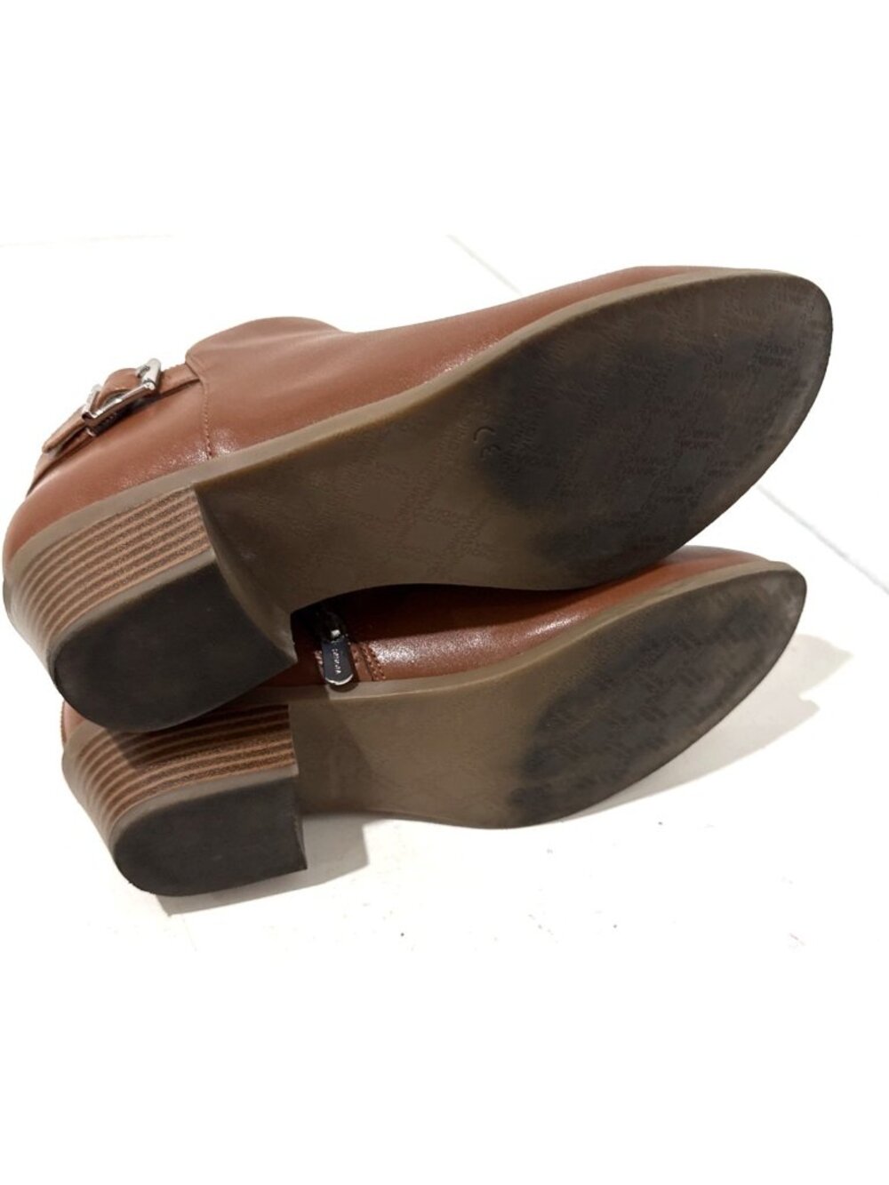 Vionic Millie Booties Brown Leather Almond Toe Ankle Boots Womens Size 10W - Picture 8 of 8